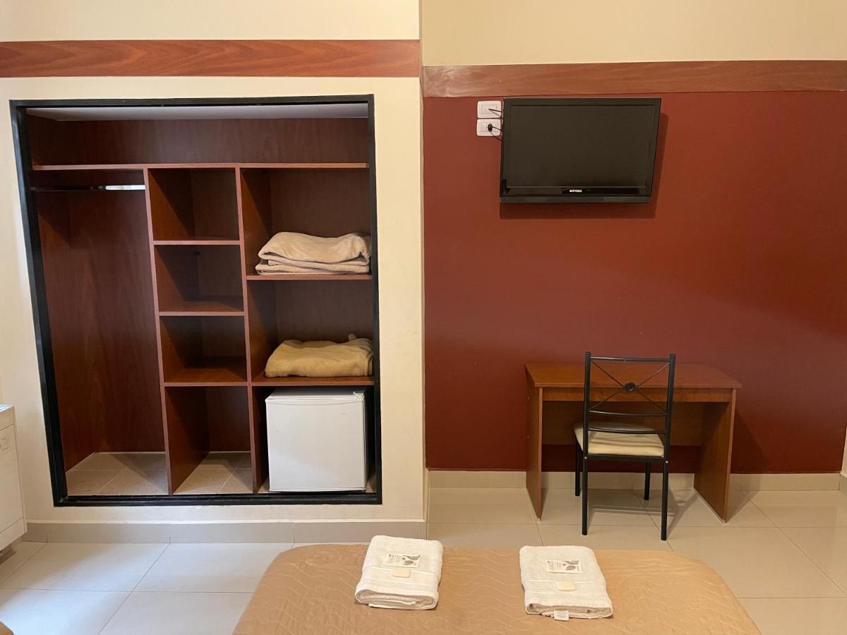 Hotel Nuevo Camino Buenos Aires Extérieur photo
