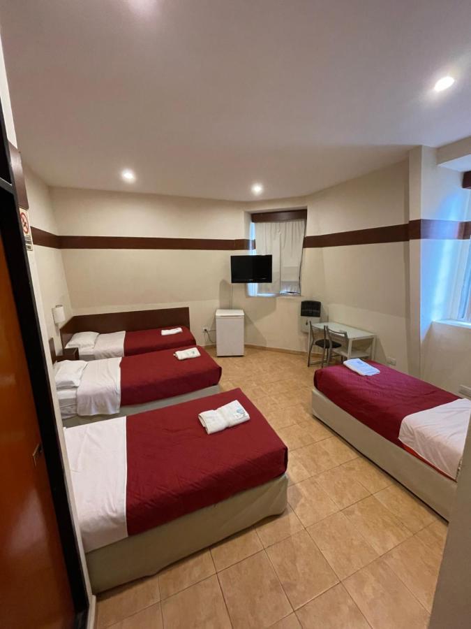 Hotel Nuevo Camino Buenos Aires Extérieur photo