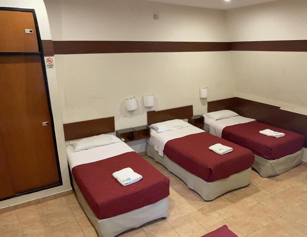 Hotel Nuevo Camino Buenos Aires Extérieur photo