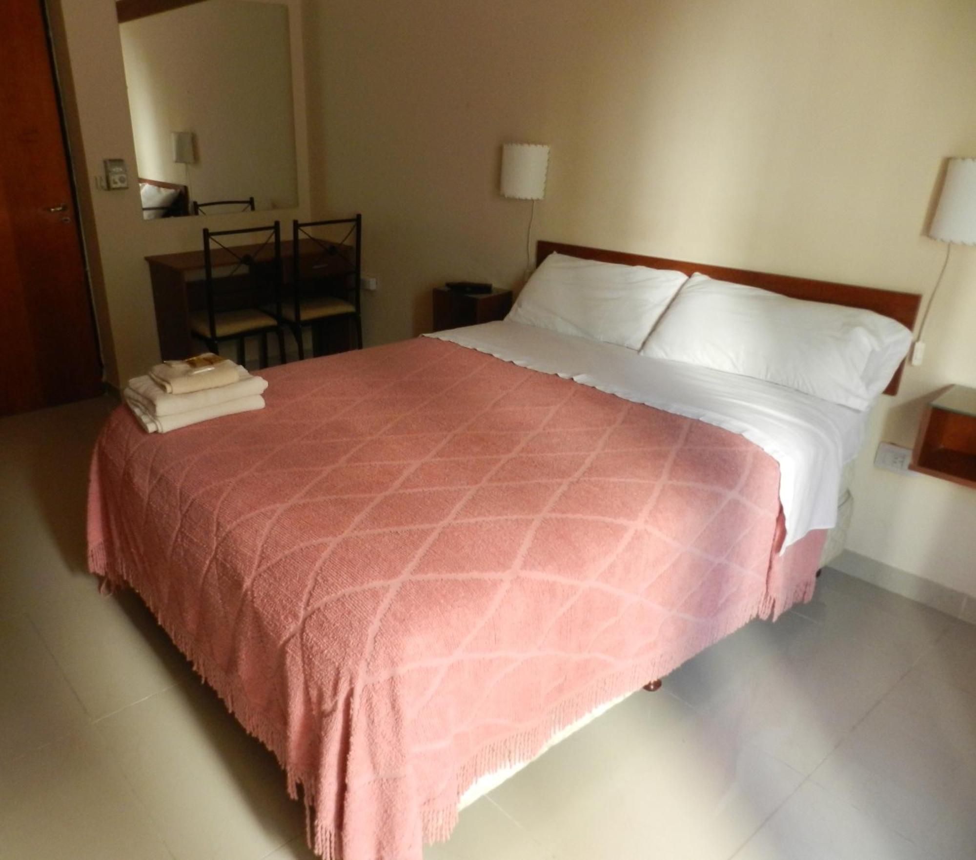 Hotel Nuevo Camino Buenos Aires Extérieur photo